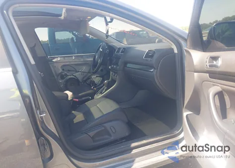 2014 Volkswagen Jetta Sportwagen 2.0L Tdi from USA, damaged, VIN 3VWPL7AJ1EM601733